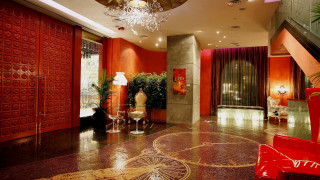 Large foyer chandelier red door - a red door free wallpaper for desktop