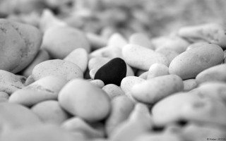 Black and white rocks pebbles - a pile free wallpaper