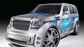 Silver blue vehicle black white - a silver free wallpaper for desktop