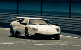 White sports car race track 10 - ambient free wallpaper