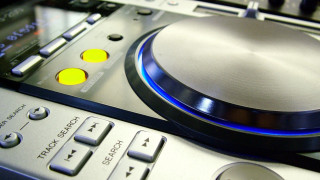 Cd player remote cd studio - studio photo free wallpaper for desktop