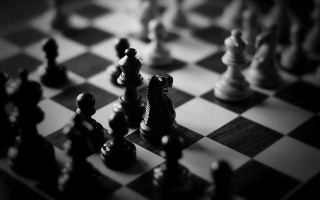 Chess board black white shallow - a chess board free wallpaper for desktop