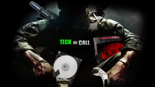 Man holding computer red light - rtx free wallpaper for desktop