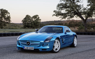 Blue mercedes sports car road - hillside free wallpaper for desktop