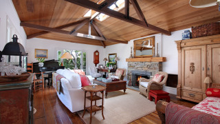 Living room fireplace couch piano - open ceiling free wallpaper for desktop