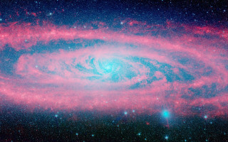 Spiral galaxy blue center stars 7 - a blue center free wallpaper for desktop