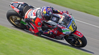 Motorcycle rider grass track helmet - grass free wallpaper