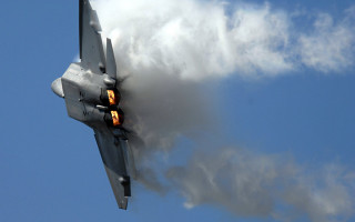 Jet blue sky white clouds - the side of the jet free wallpaper