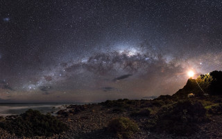 Night sky stars lighthouse rocky - a night sky free wallpaper