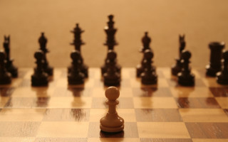 Chess set white pawn brown - a chess board free wallpaper