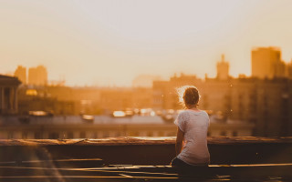 Woman cityscape sunset bridge blonde - a city skyline in the background free wallpaper