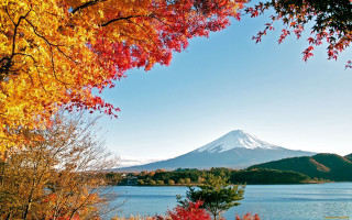 Mountain autumn lake snow ukiyo - a lake in the foreground free wallpaper