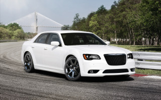 White car bridge trees detailed - a bridge and trees free wallpaper