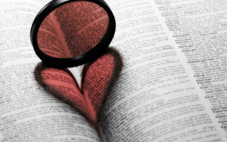 Magnifying glass book heart shadow - shadow free wallpaper for desktop