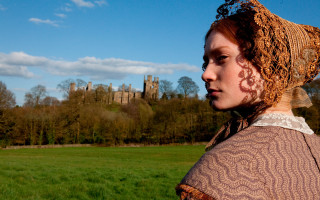 Woman brownhat brownsweater greenfield castle - a green field and trees free wallpaper