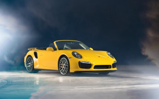Yellow sports car dark room 19 - the top free wallpaper