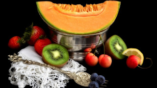 Fruit bowl kiwi strawberries cherries - cherry free wallpaper