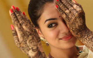 Woman henna hands photorealistic movie - her face free wallpaper