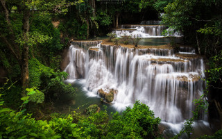 Waterfall forest green nature ruins - a waterfall in the middle of a forest free wallpaper