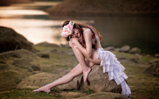 Woman flower hair rock water - her hair and a flower free wallpaper for desktop