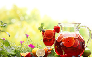 Fruit punch blueberry strawberry watermelon - summer vibrancy free wallpaper