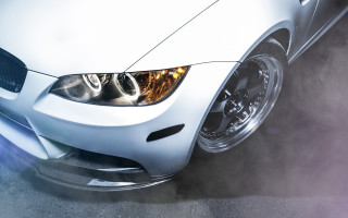 White car foggy front black - auto free wallpaper for desktop