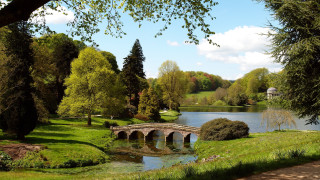 Bridge river park greenfield trees - a green field and trees free wallpaper