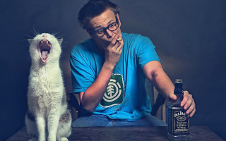Man sitting table cat beer - a man sitting free wallpaper for desktop
