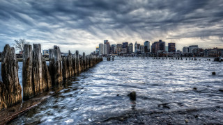 City skyline water pier boat - free rain wallpaper for desktop