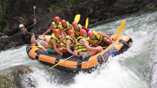 Raft ride river rapids group - a raft free wallpaper