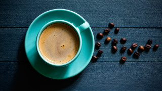 Coffee beans spoon morning minimalism - a spoon free wallpaper