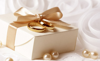 Wedding rings box pearls ribbon - ring free wallpaper