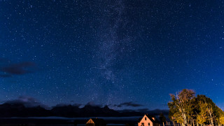 House night sky stars mountains - a mountain range in the background free wallpaper