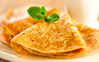 Pancakes milk leaf autumn fire - the side of it free wallpaper