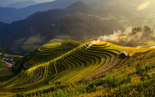 Rice field house mountain fog - dai xi free wallpaper for desktop