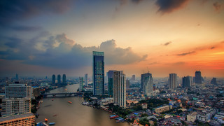 City skyline river bridge sunset 3 - free city wallpaper