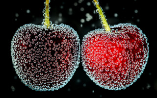 Bubbly apples macro portrait kinetic - kinetic pointillism free wallpaper for desktop