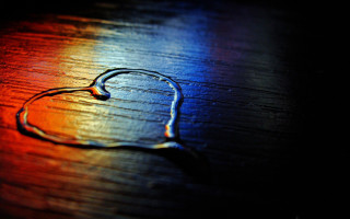 Heart rainbow light wooden table 2 - a wooden table free wallpaper for desktop