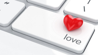 Red heart white keyboard love - the key free wallpaper