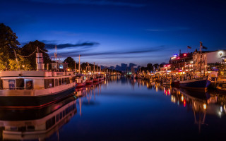 River city lights bridge night - the building and trees free wallpaper