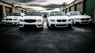 Three white cars parking lot - neoism free wallpaper for desktop