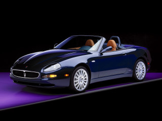 Blue sports car dark room 21 - a purple light free wallpaper for desktop