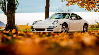White car autumn leaves fire - autumn free wallpaper for desktop