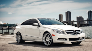 White mercedes benz digital military - photorealism free wallpaper for desktop