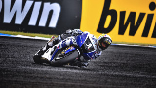 Motorcycle leaning track helmet puzzle - leaning free wallpaper