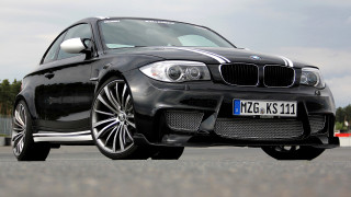 Black car white stripe front - a black car free wallpaper