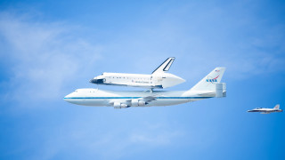 Large jetliner space shuttle blue - a space shuttle free wallpaper