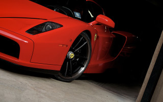 Red sports car garage door 2 - a garage free wallpaper