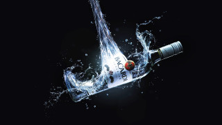 Vodka floating water splash cigarette - daarken free wallpaper