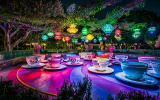 Colorful tea cups garden night - free holidays wallpaper